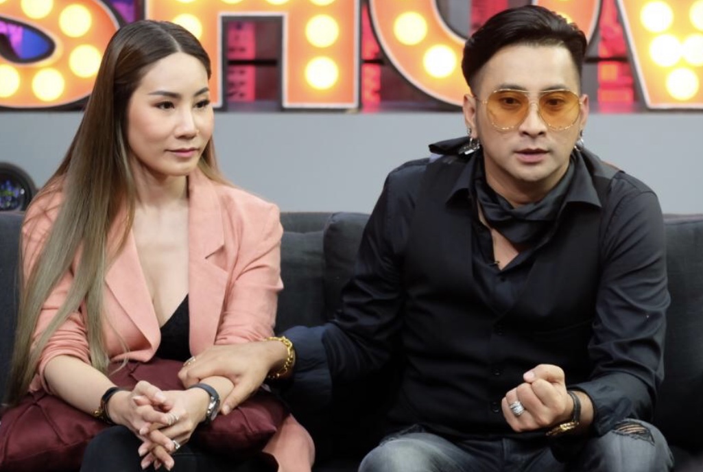 "บอล เชิญยิ้ม" พร้อมภรรยาและลูก เปิดใจข่าวลือปัญหาแม่ ...
