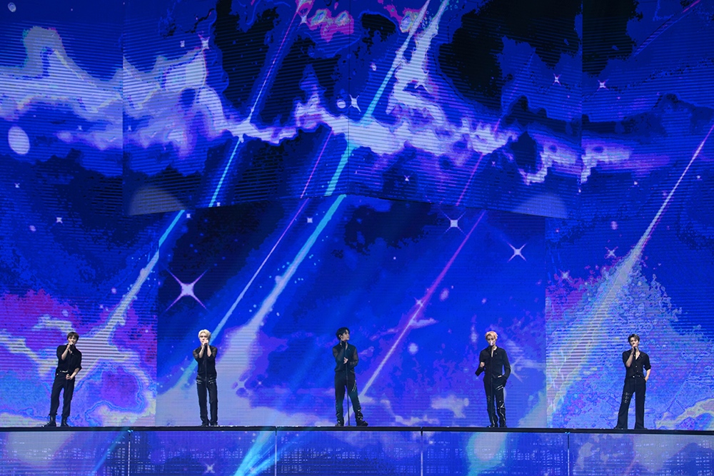 WayV (เวย์วี) เร่งเครื่องก่อนคอนเสิร์ตใหญ่ WayV CONCERT [ON THE Way] IN ...